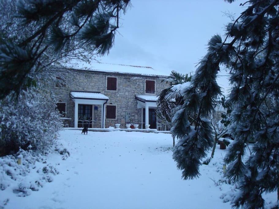 Holiday Home For 8 People, Pool + Sea View Vilanija Exterior photo